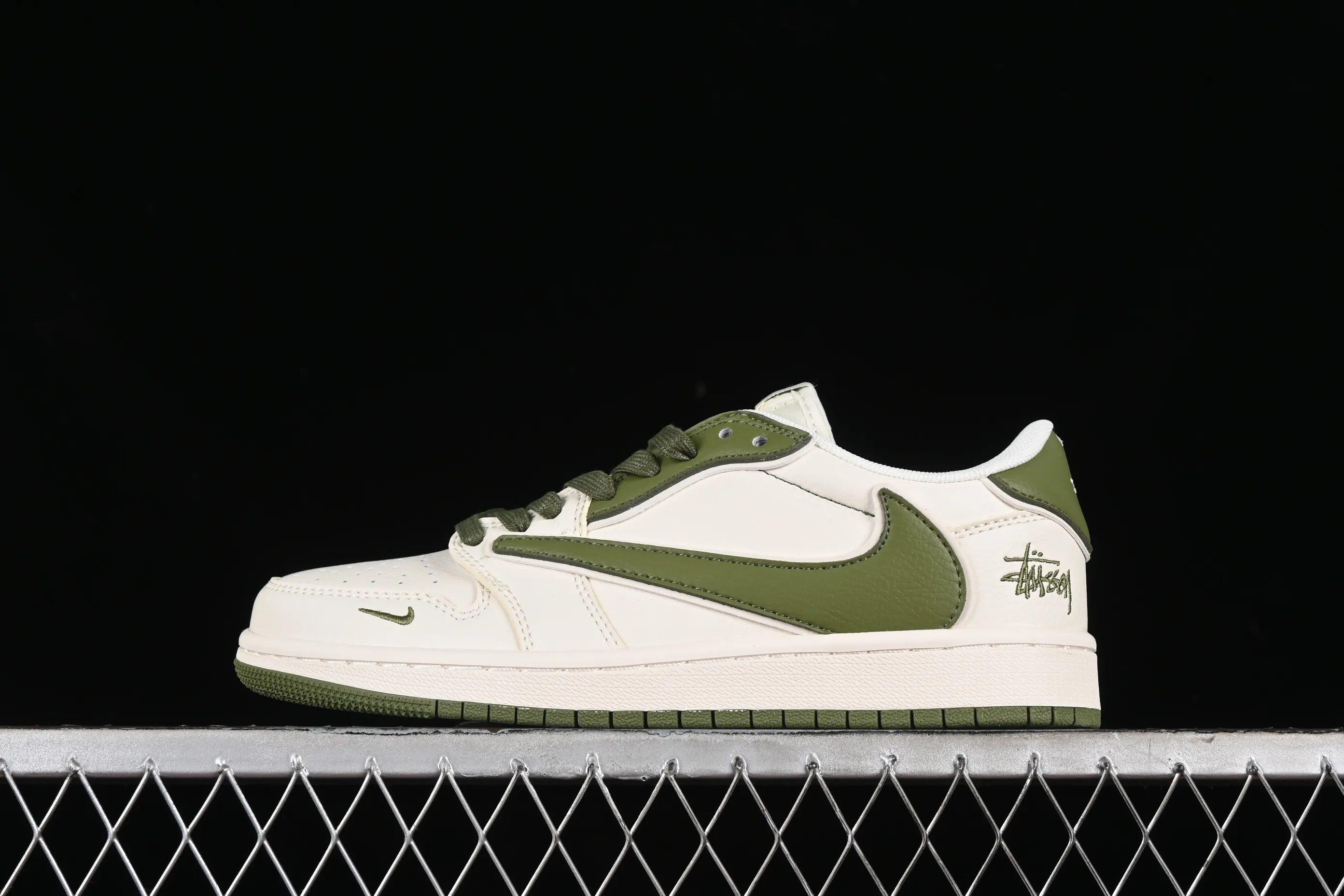 All Categories Air Jordan Jordan Series Basketball Shoes Air Jordan 1 Low High-end Customized Low-top Shoes Travis Scott x Fragment Design x Air Jordan 1 Low OG SP AJ1 Joe 1 Stussi Joint-Beige Army Green Low-top Cultural Casual Shoes DM6688-602